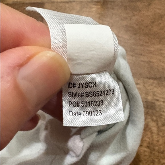 BEAUTY SLEEP SOCIAL 2-Piece Pajama set continents.  XS - Picture 11 of 11